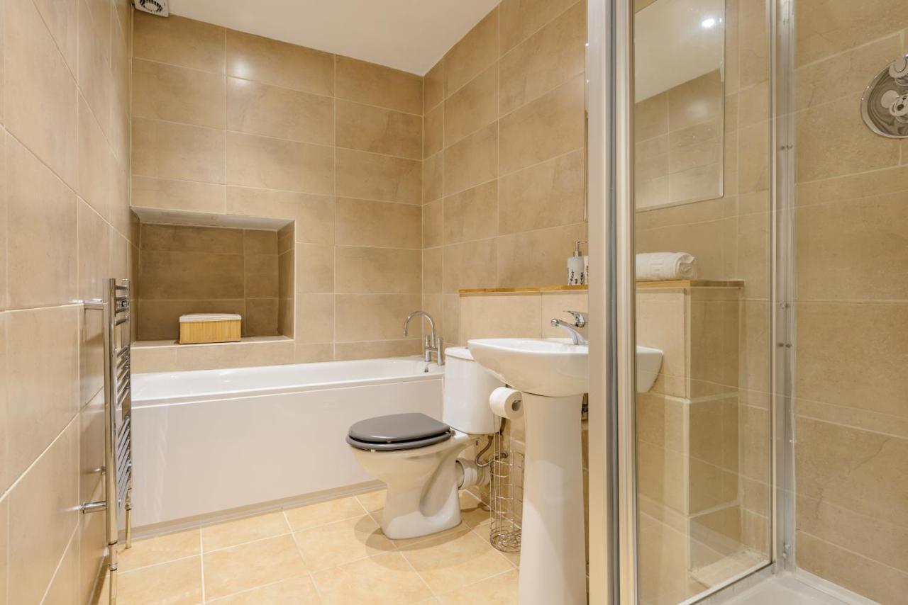 The West Bow Apartment Edinburgh Exterior photo